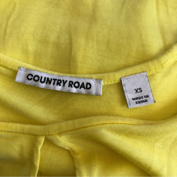 🌿 COUNTRY ROAD 🌿 sleeveless yellow blouse size XS - Picture 4 of 7